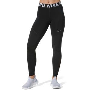 Nike Pro Leggings